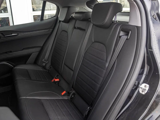 Alfa Romeo Stelvio - Afbeelding 11 van 24