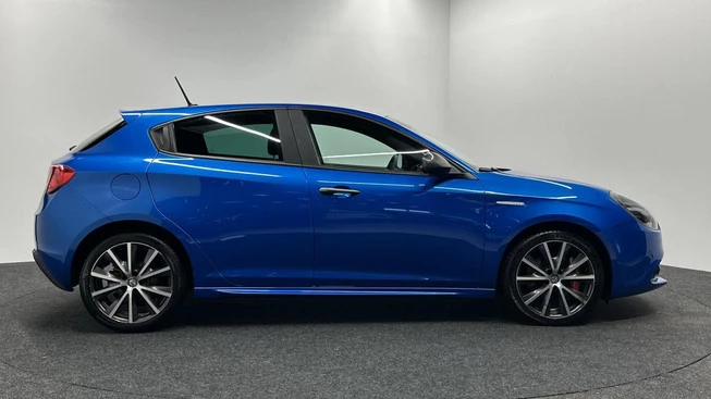 Alfa Romeo Giulietta - Afbeelding 9 van 30