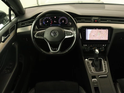 Volkswagen Passat - Afbeelding 3 van 30