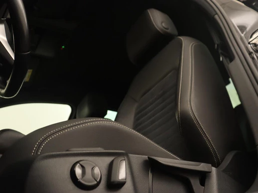 Volkswagen Passat - Afbeelding 5 van 30