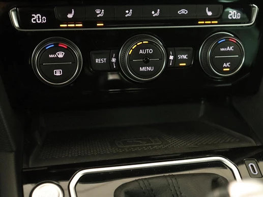 Volkswagen Passat - Afbeelding 24 van 30