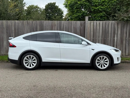 Tesla Model X - Afbeelding 8 van 24
