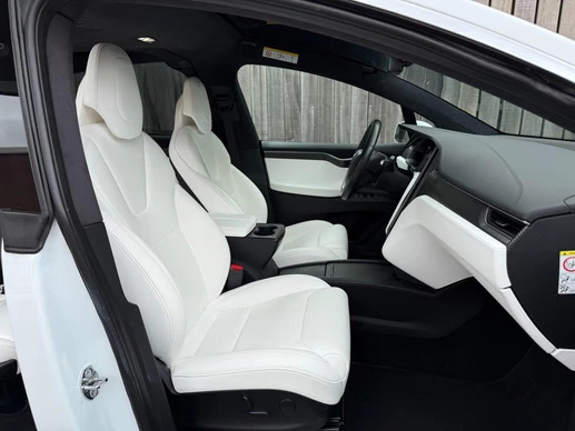 Tesla Model X - Afbeelding 12 van 24