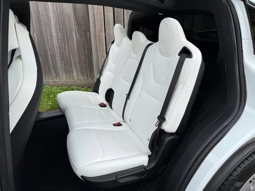 Tesla Model X - Afbeelding 13 van 24