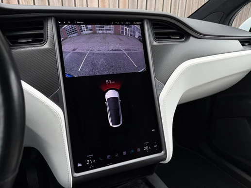 Tesla Model X - Afbeelding 19 van 24