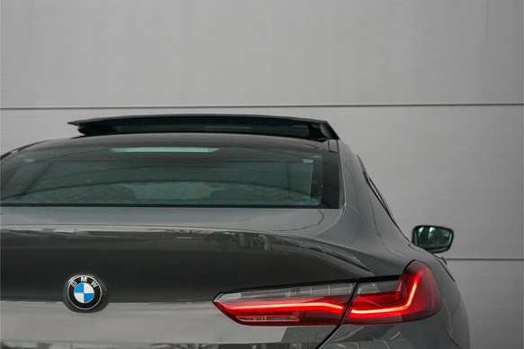 BMW 8 Serie - Afbeelding 15 van 30