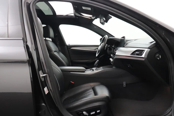 BMW 5 Serie - Afbeelding 17 van 30