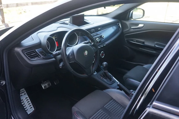 Alfa Romeo Giulietta - Afbeelding 13 van 30