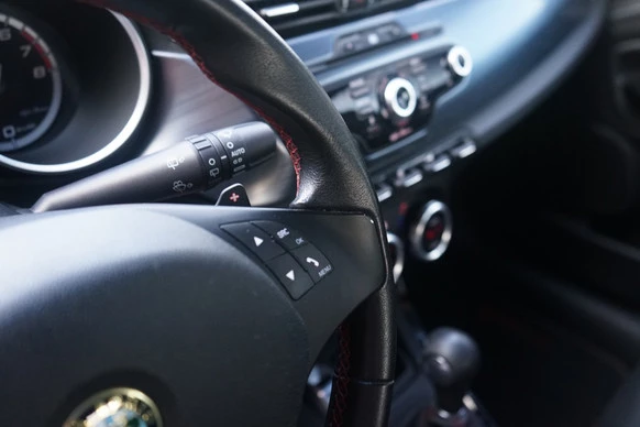 Alfa Romeo Giulietta - Afbeelding 16 van 30