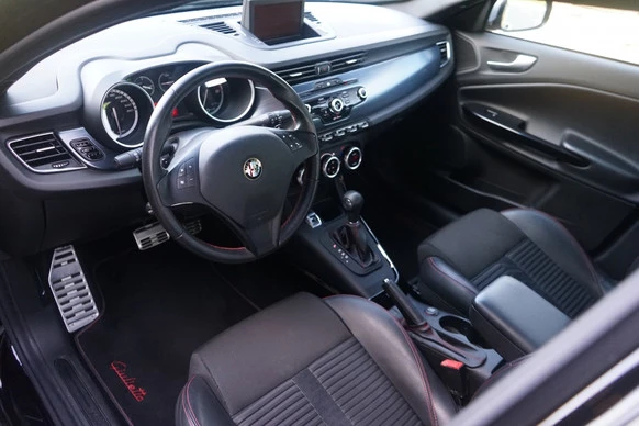 Alfa Romeo Giulietta - Afbeelding 17 van 30
