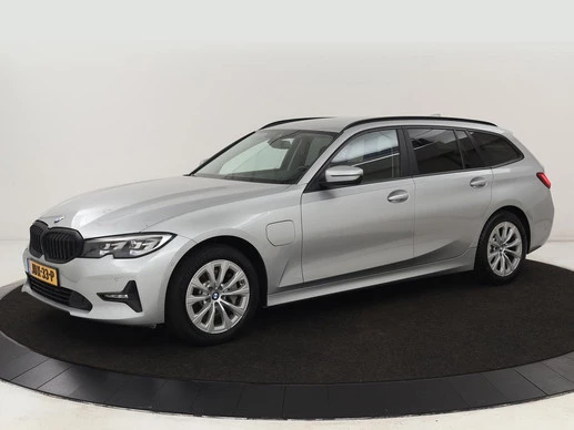 BMW 3 Serie - Afbeelding 1 van 30
