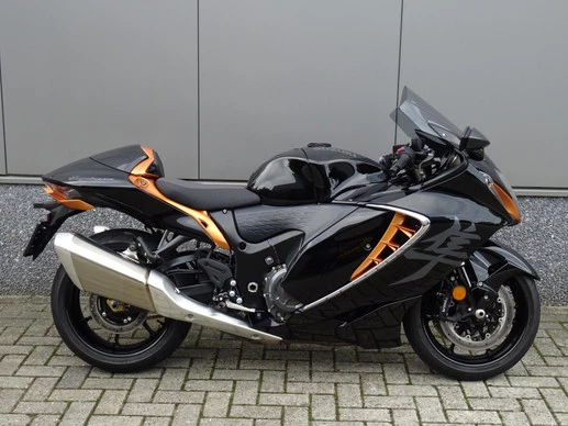 Suzuki GSX - Afbeelding 1 van 13