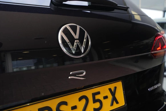 Volkswagen Touareg - Afbeelding 13 van 30