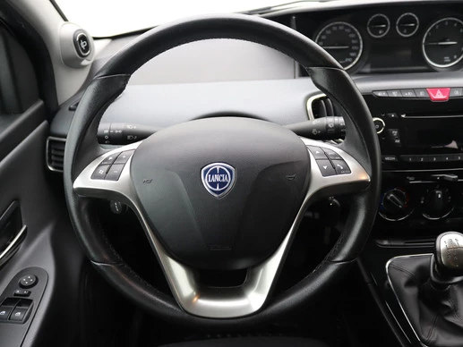 Lancia Ypsilon - Afbeelding 16 van 26