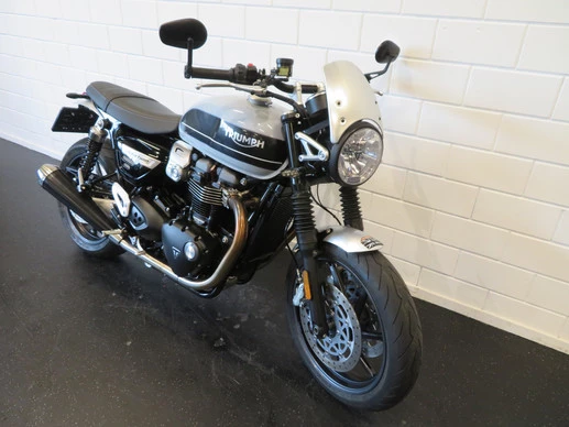 Triumph Speed Twin 1200 - Afbeelding 2 van 15