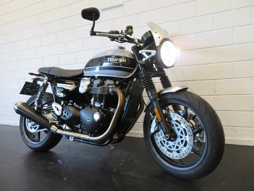 Triumph Speed Twin 1200 - Afbeelding 8 van 15