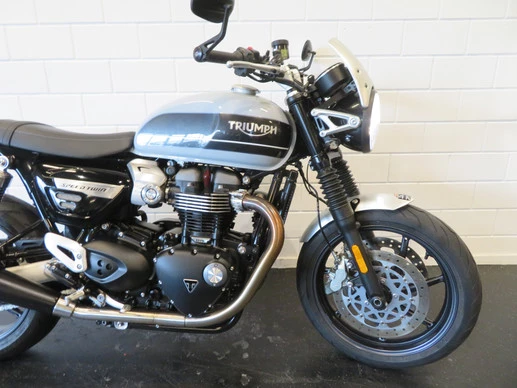 Triumph Speed Twin 1200 - Afbeelding 9 van 15