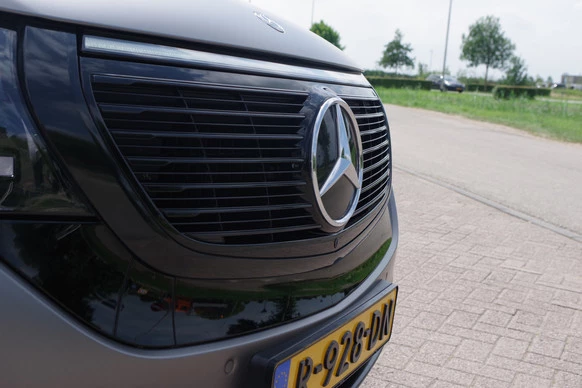 Mercedes-Benz EQC - Afbeelding 22 van 30