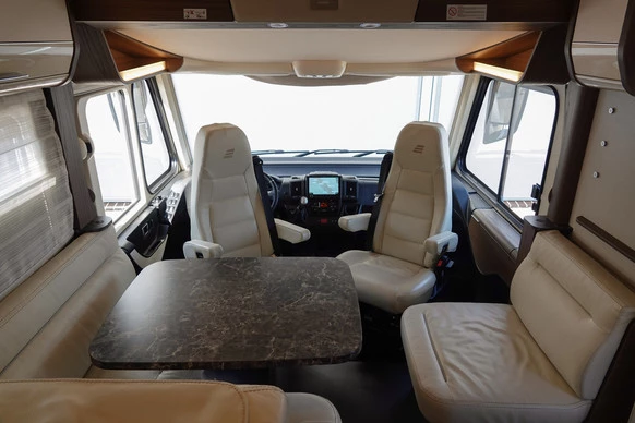 Hymer B 708 - Afbeelding 4 van 30