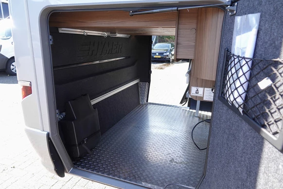 Hymer B 708 - Afbeelding 18 van 30