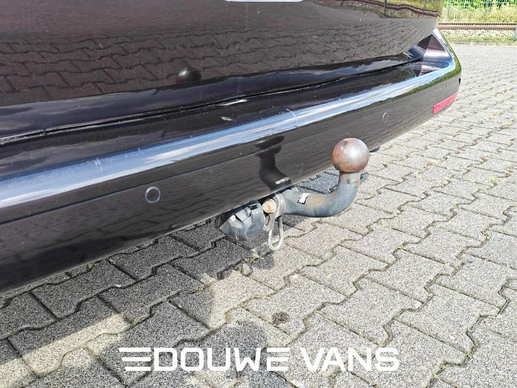 Volkswagen Caravelle - Afbeelding 9 van 16