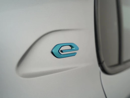 Peugeot e-208 - Afbeelding 27 van 30