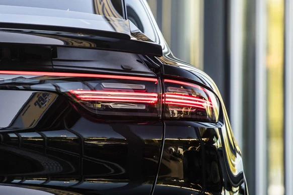 Porsche Cayenne - Afbeelding 17 van 30