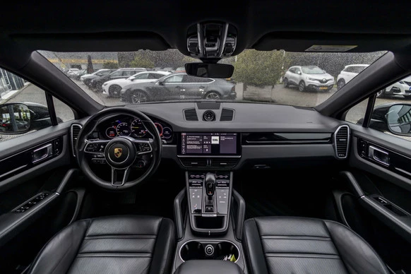 Porsche Cayenne - Afbeelding 28 van 30