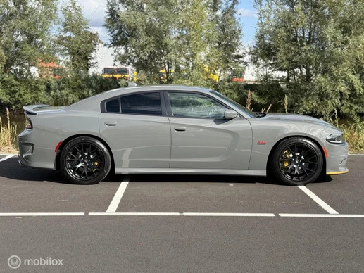 Dodge Charger - Afbeelding 8 van 30