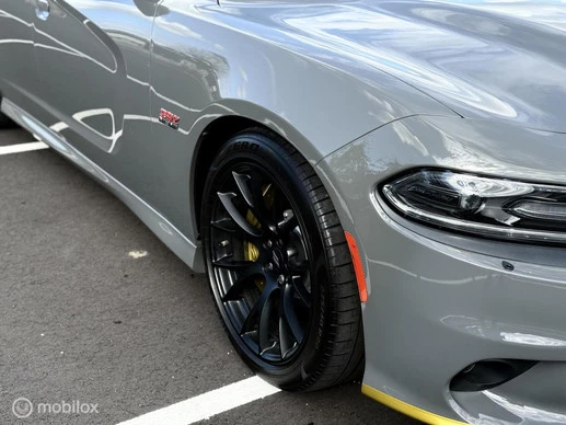 Dodge Charger - Afbeelding 14 van 30