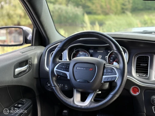 Dodge Charger - Afbeelding 18 van 30