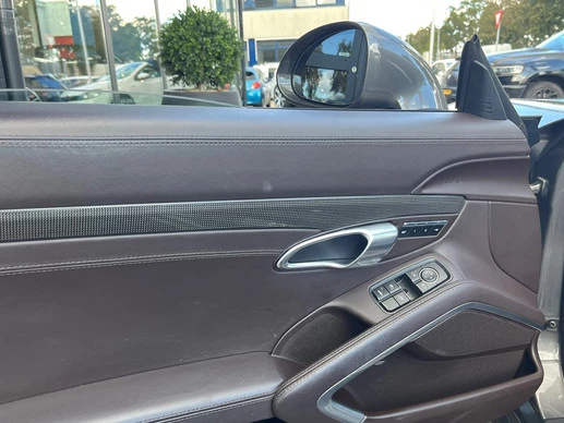 Porsche 911 - Afbeelding 13 van 30