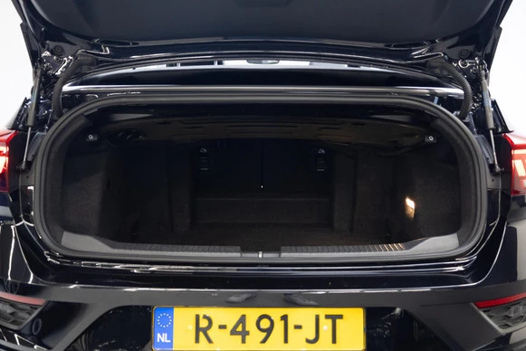 Volkswagen T-Roc - Afbeelding 22 van 30
