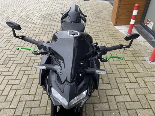 Kawasaki Z900 - Afbeelding 17 van 19