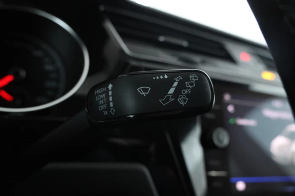 Volkswagen Touran - Afbeelding 21 van 30