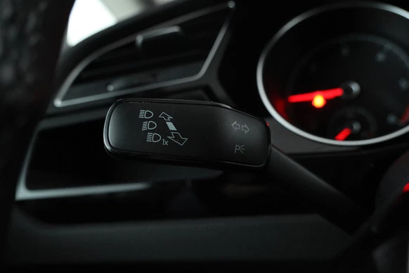 Volkswagen Touran - Afbeelding 22 van 30