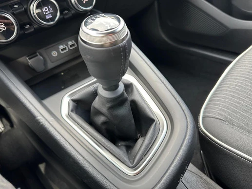 Mitsubishi Colt - Afbeelding 25 van 29