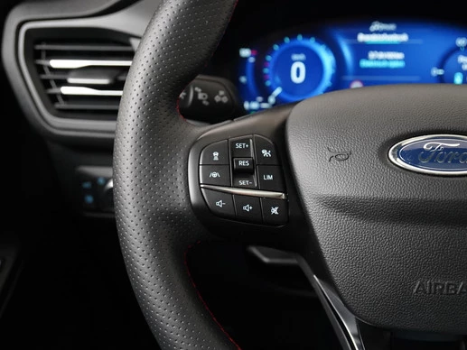 Ford Kuga - Afbeelding 8 van 30