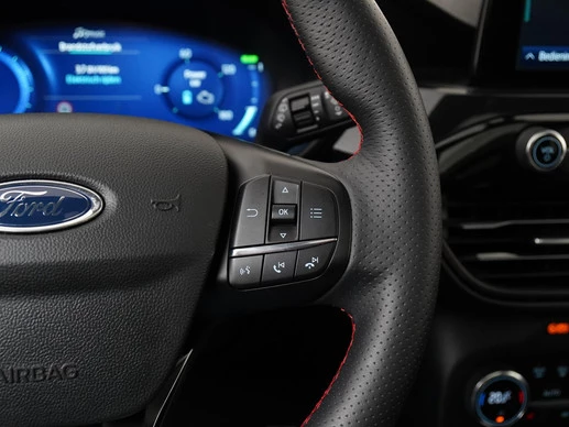 Ford Kuga - Afbeelding 10 van 30