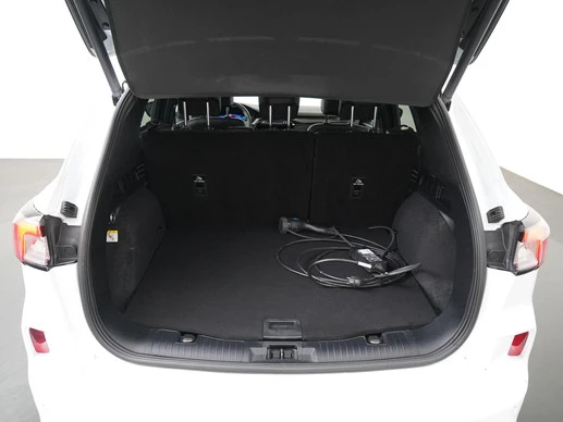 Ford Kuga - Afbeelding 29 van 30