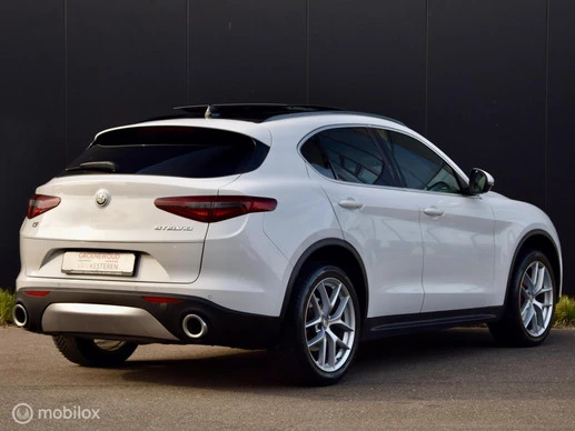 Alfa Romeo Stelvio - Afbeelding 3 van 30