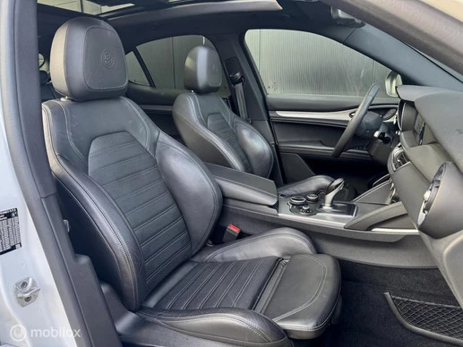 Alfa Romeo Stelvio - Afbeelding 11 van 30