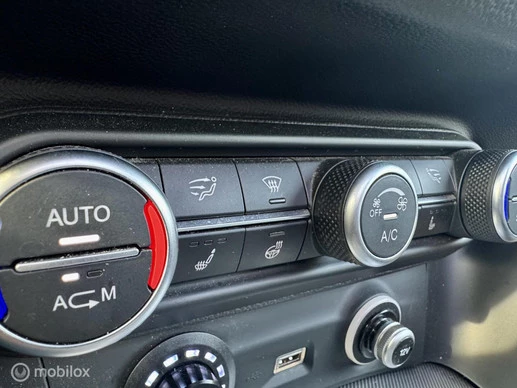 Alfa Romeo Stelvio - Afbeelding 28 van 30