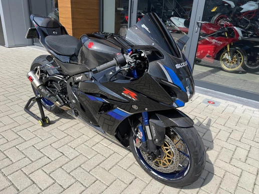 Suzuki GSX - Afbeelding 2 van 28