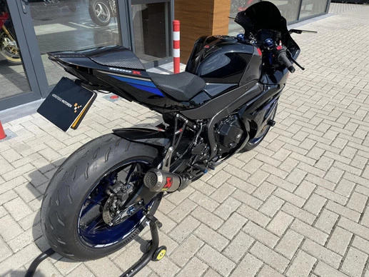 Suzuki GSX - Afbeelding 9 van 28