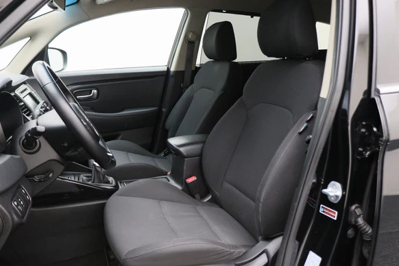 Kia Carens - Afbeelding 10 van 30