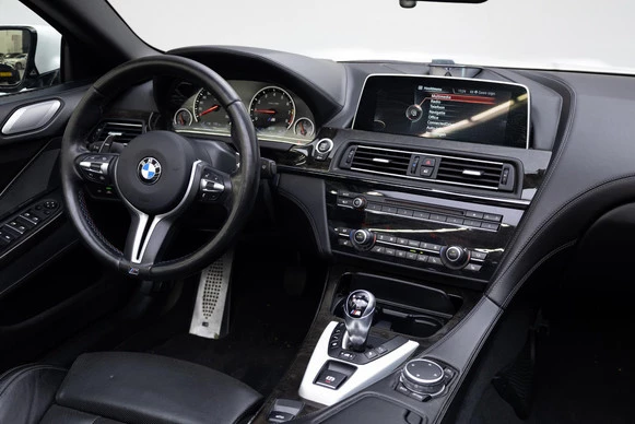 BMW M6 - Afbeelding 11 van 30