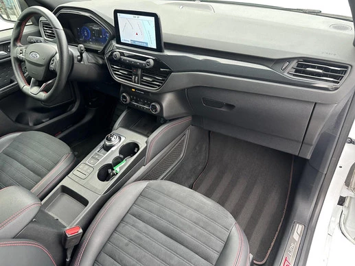 Ford Kuga - Afbeelding 3 van 30