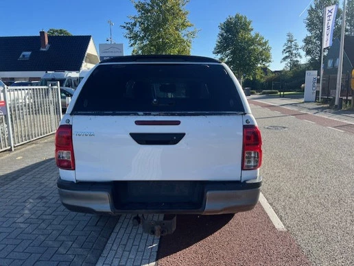 Toyota Hilux - Afbeelding 3 van 14