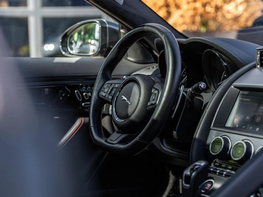 Jaguar F-Type - Afbeelding 25 van 30